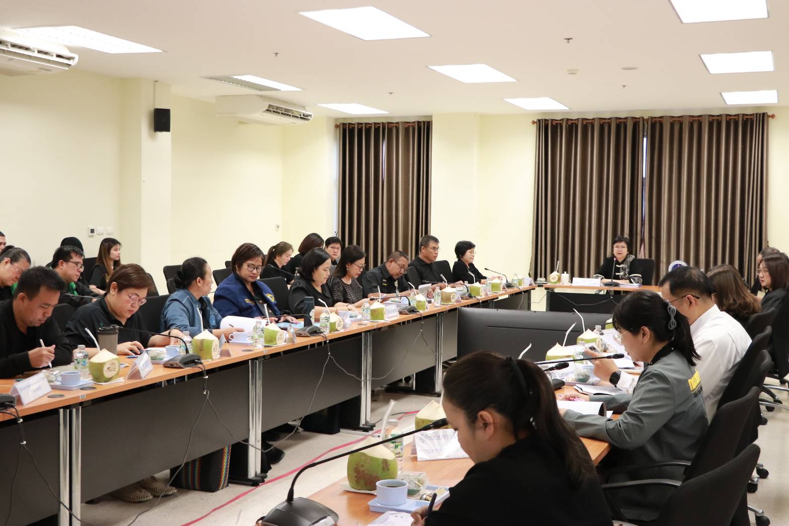 title - ผู้ตรวจราชการ ส.ป.ก. เข้าร่วมประชุมติดตามผลการดำเนินงานตามแผนการตรวจราชการของผู้ตรวจราชการกระทรวงเกษตรและสหกรณ์ ประจำปีงบประมาณ พ.ศ. 2569 รอบที่ 1 เขตตรวจราชการที่ 2 จังหวัดนครปฐม